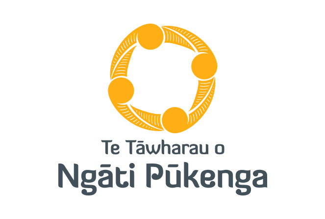 Ko te waitohu kōwhai, āhua porowhita nei te hanga o Te Tāwharau o Ngāti Pūkenga