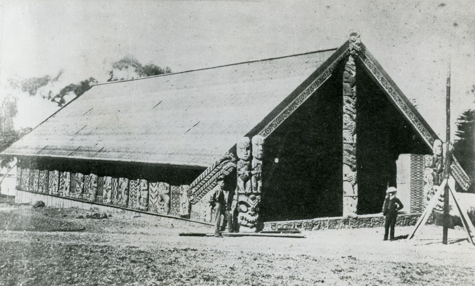 Mataatua with its tukutuku panels incorrectly on the outside, Sydney International Exhibition, Australia, 1879–80