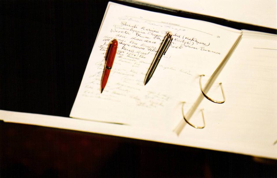 Ngāti Awa sign the Ngāti Awa Deed of Settlement in Parliament, 2003. Image supplied by <a href='https://www.ngatiawa.iwi.nz/'>Te Rūnanga o Ngāti Awa</a>