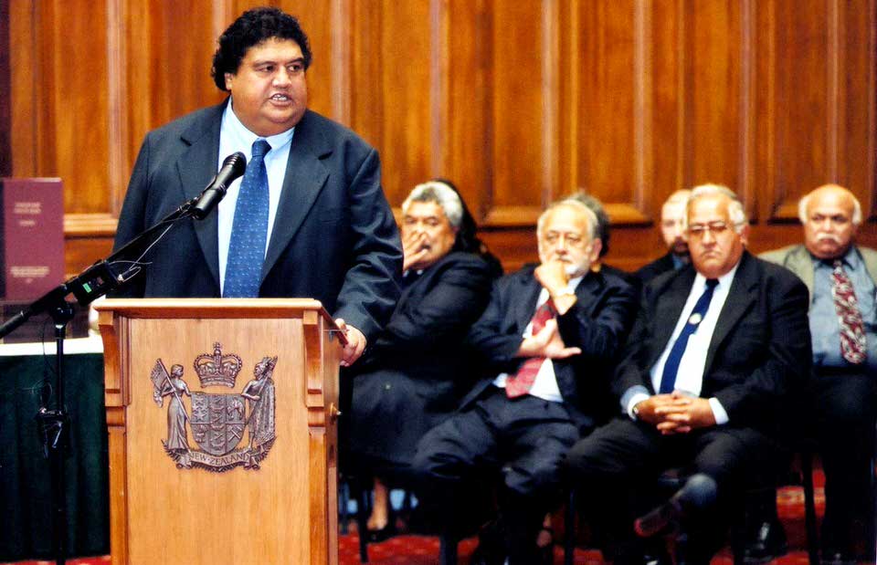 The Hon Parekura Horomia, then Minister of Māori Affairs, speaks at the pōhiri for the Ngāti Awa Deed of Settlement signing, 2003. Image supplied by Te Rūnanga o Ngāti Awa