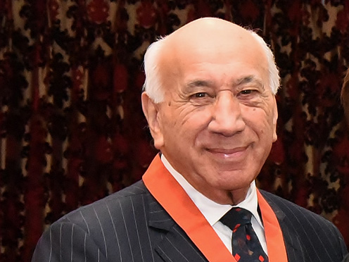 Tīmoti Kāretu.